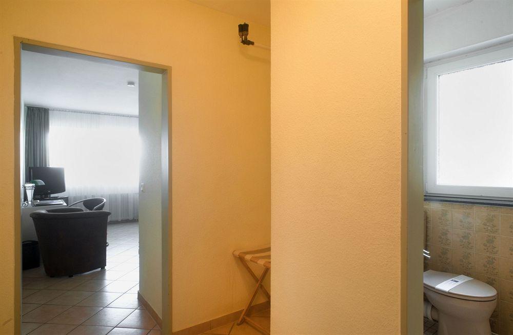 Ars Vivendi Hotel Koln Bagian luar foto