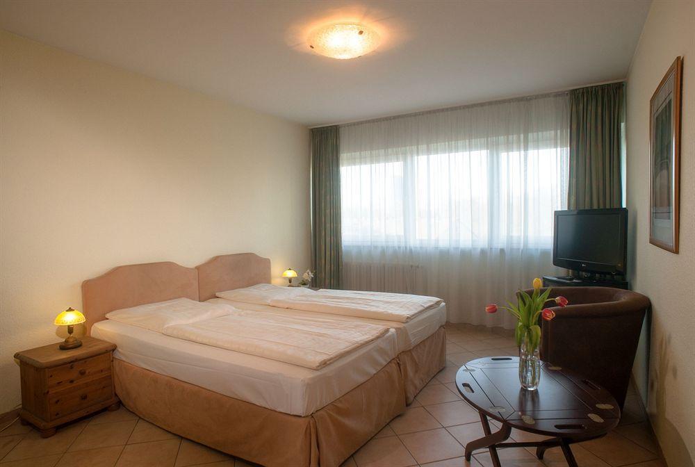 Ars Vivendi Hotel Koln Bagian luar foto