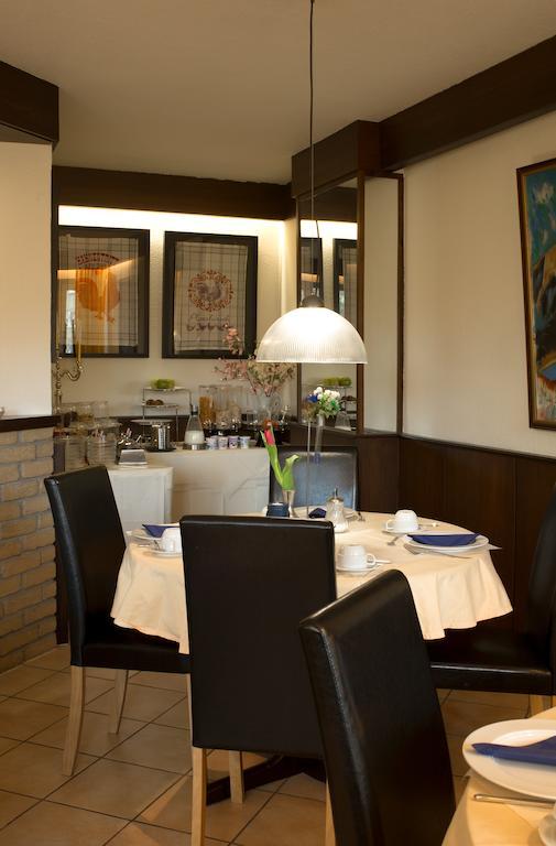 Ars Vivendi Hotel Koln Bagian luar foto